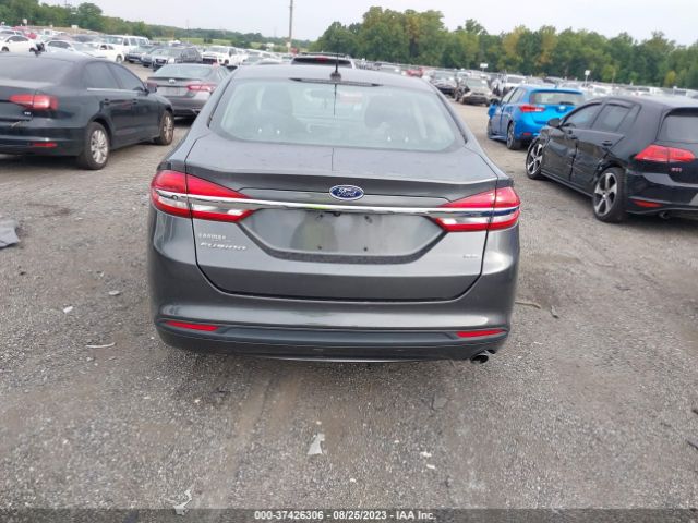 3FA6P0H75JR140592 Ford FUSION SE