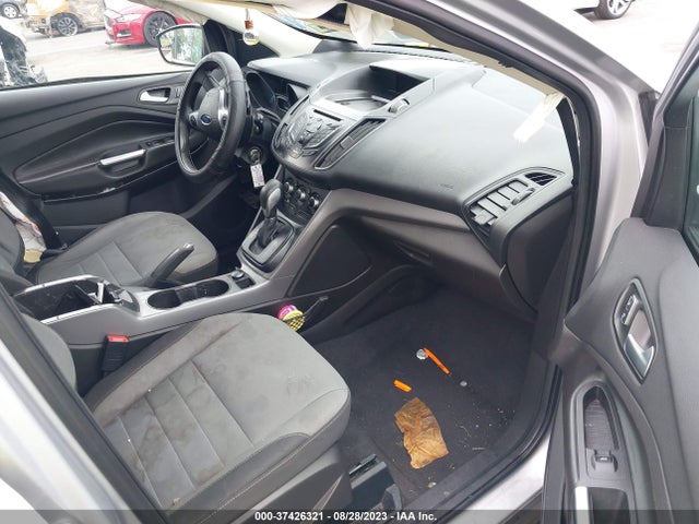 2016 FORD ESCAPE SE VIN: 1FMCU9G91GUA32142