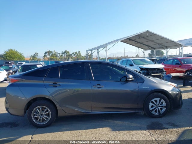 Toyota Prius Four 2016 JTDKARFU3G3012480 Image 5