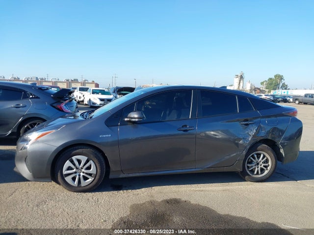 Toyota Prius Four 2016 JTDKARFU3G3012480 Image 6