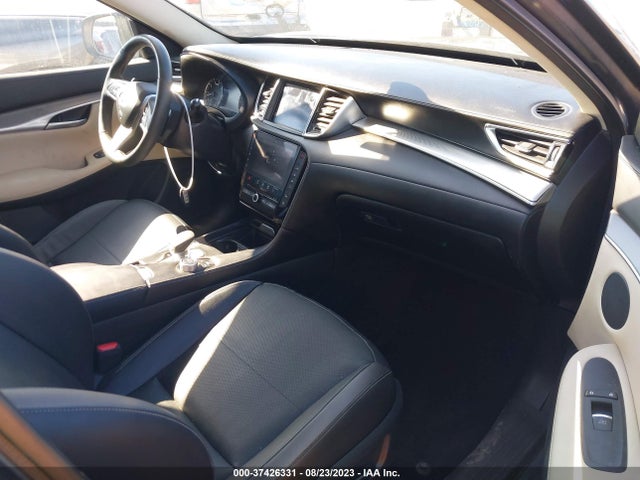3PCAJ5CA3NF113582 Infiniti Qx50 Essential