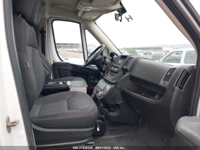 RAM Promaster Cargo Van 2016 3C6URVHG8GE109434 Image 5