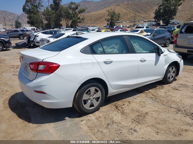 Chevrolet CRUZE LS 2018 1G1BC5SM9J7133533 Image 4