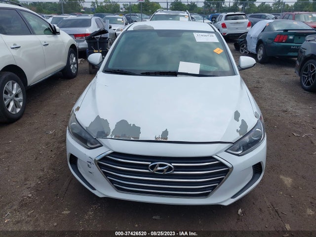 Hyundai ELANTRA SE 2018 5NPD74LF8JH228837 Image 11