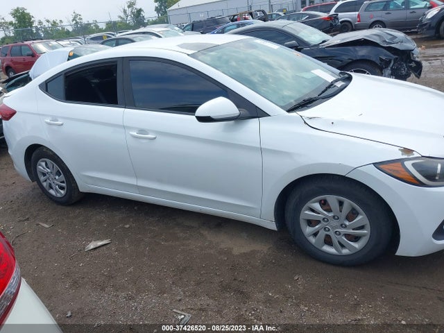Hyundai ELANTRA SE 2018 5NPD74LF8JH228837 Image 12