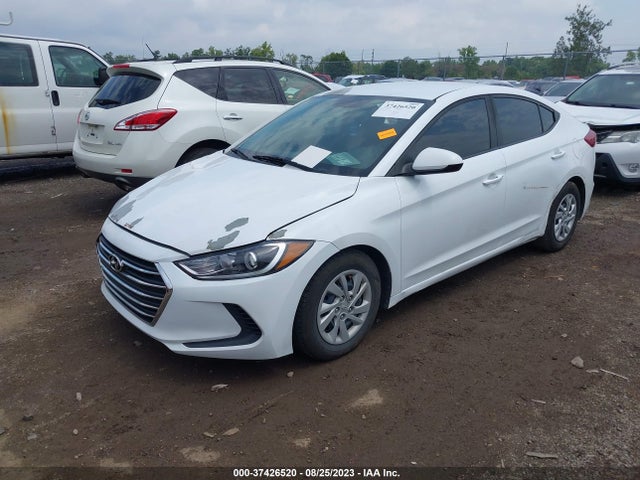 Hyundai ELANTRA SE 2018 5NPD74LF8JH228837 Image 2