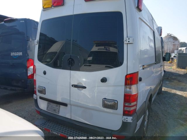 WDAPE7CD8GP197298 Mercedes-Benz SPRINTER CARGO VANS