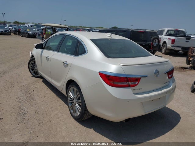 1G4PS5SK1F4175584 Buick Verano Leather Group