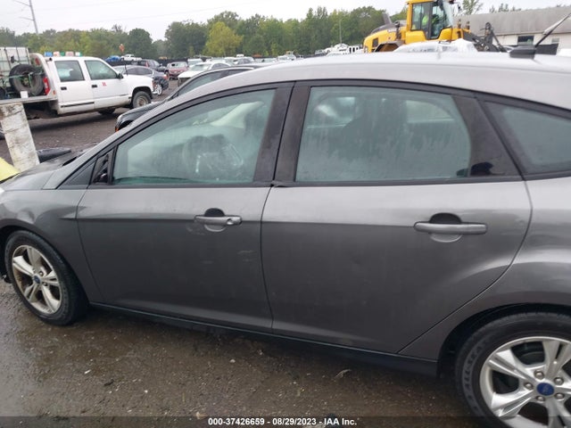 Ford FOCUS SE 2014 1FADP3K28EL274992 Image 15