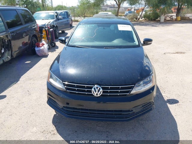 3VWDB7AJ3JM249786 Volkswagen Jetta 1.4t Se
