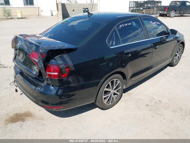 3VWDB7AJ3JM249786 Volkswagen Jetta 1.4t Se
