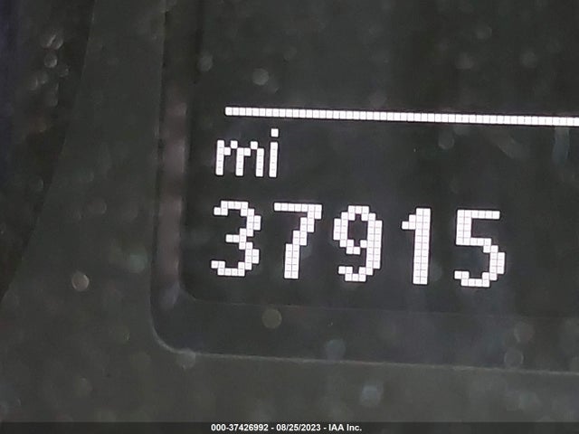 1VWBA7A38JC012661 Volkswagen Passat 2.0t Se
