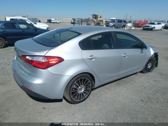 KNAFK4A6XF5378138 KIA FORTE LX