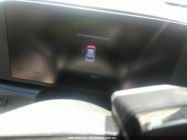 KNDCP3LE5P5069958 KIA NIRO LX