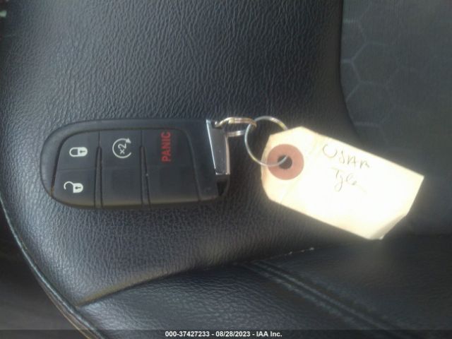 3C4NJDBB6KT629311 Jeep Compass Altitude