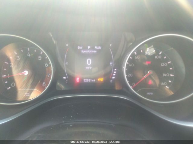 3C4NJDBB6KT629311 Jeep Compass Altitude