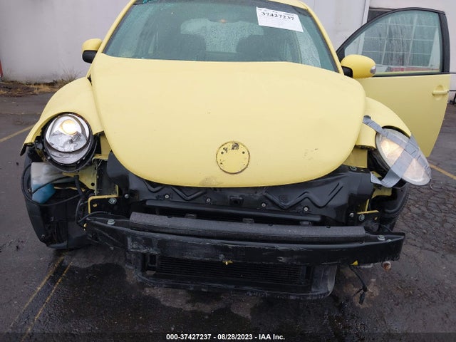 2003 VOLKSWAGEN NEW BEETLE COUPE GLS VIN: 3VWCK21C23M439694