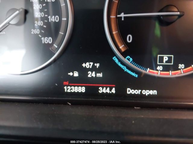 WBA5A5C5XFD517750 BMW 5 Series 528i
