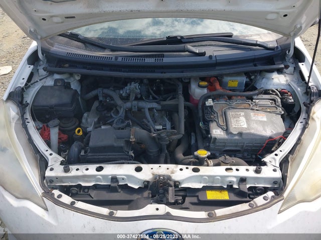 Toyota Prius C One/three/two/four 2014 JTDKDTB31E1567762 Image 10
