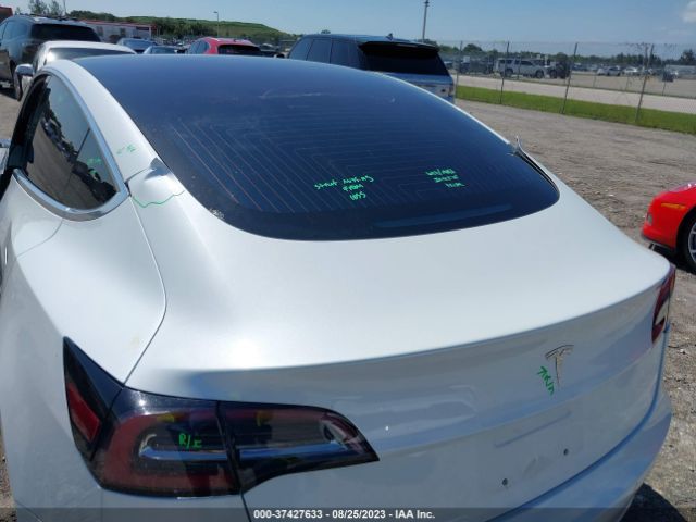 5YJ3E1EA1JF049281 Tesla Model 3 Range Battery