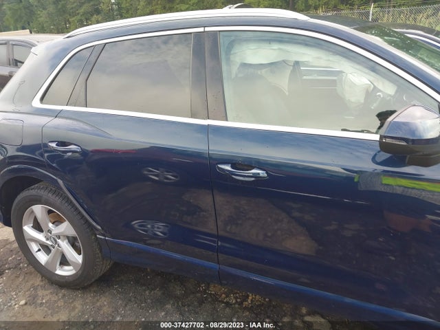 WA1BECF34L1113276 Audi Q3 Premium Plus