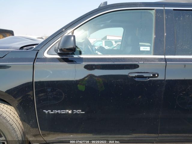 1GKS1GKC8JR224656 GMC Yukon Xl Slt