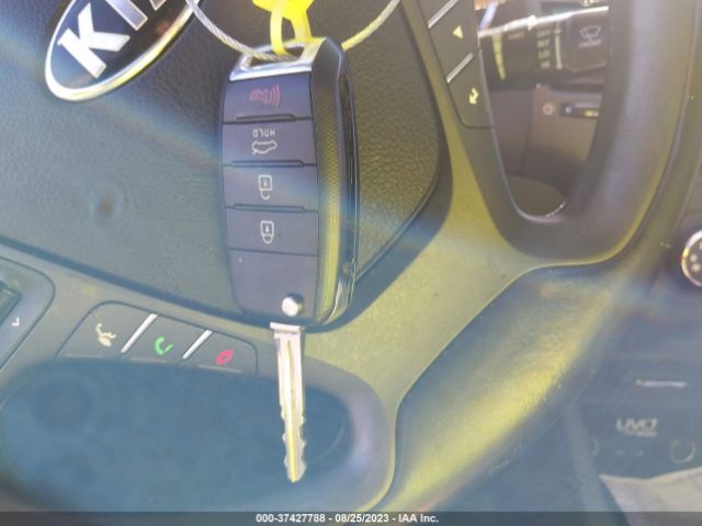KNAFX4A8XE5229827 KIA FORTE EX