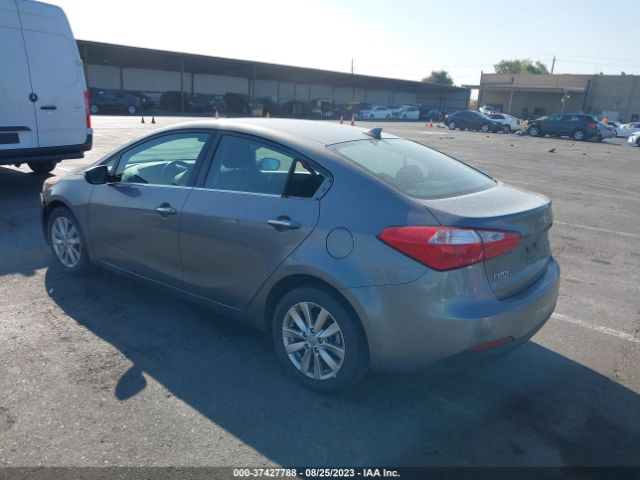 KNAFX4A8XE5229827 KIA FORTE EX