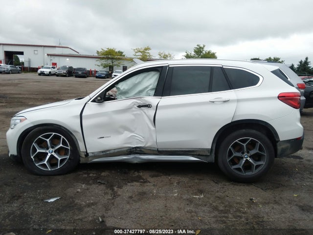 BMW X1 Xdrive28i 2016 WBXHT3Z30G4A51192 Image 14