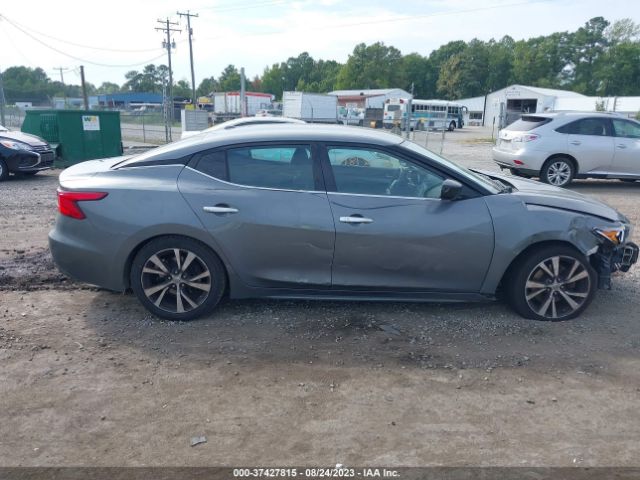 1N4AA6AP8HC381628 Nissan MAXIMA S
