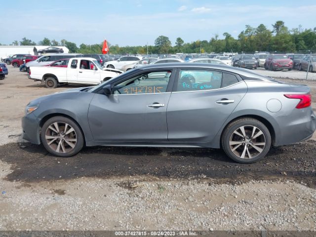 1N4AA6AP8HC381628 Nissan MAXIMA S