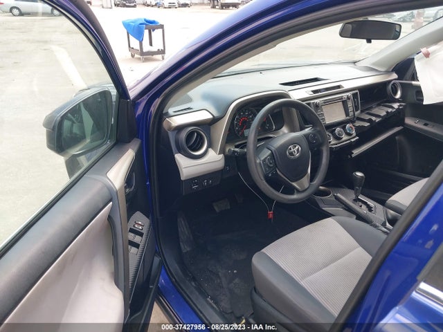 Toyota RAV4 LE 2015 2T3BFREV4FW322337 Image 5