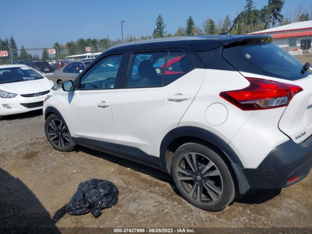 3N1CP5CU2JL504383 Nissan KICKS SV