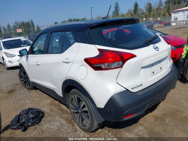 3N1CP5CU2JL504383 Nissan KICKS SV
