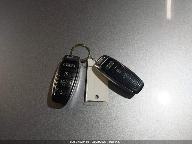 2021 Audi RS Q8, VIN: WU1ARBF12MD025683