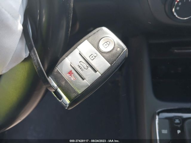 3KPFL4A77HE024075 KIA FORTE S