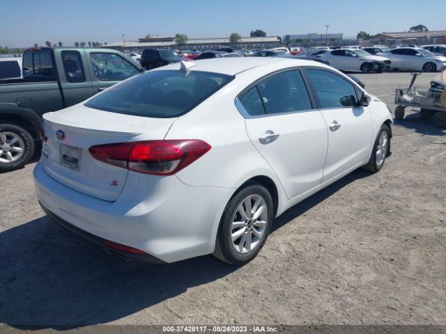 3KPFL4A77HE024075 KIA FORTE S