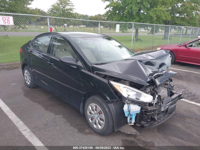 Hyundai ACCENT SE 2016 KMHCT4AE0GU017935 zdjęcie główne