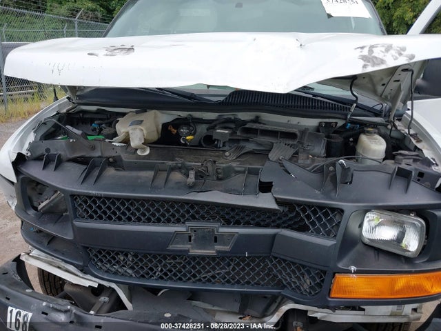 Chevrolet Express 3500 Ls 2017 1GAZGNFF0H1106703 Image 10