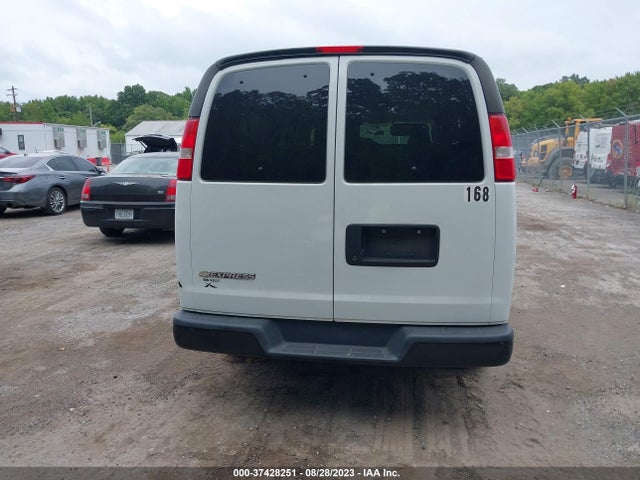 Chevrolet Express 3500 Ls 2017 1GAZGNFF0H1106703 Image 15