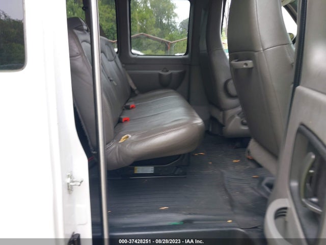 2017 CHEVROLET EXPRESS 3500 LS VIN: 1GAZGNFF0H1106703