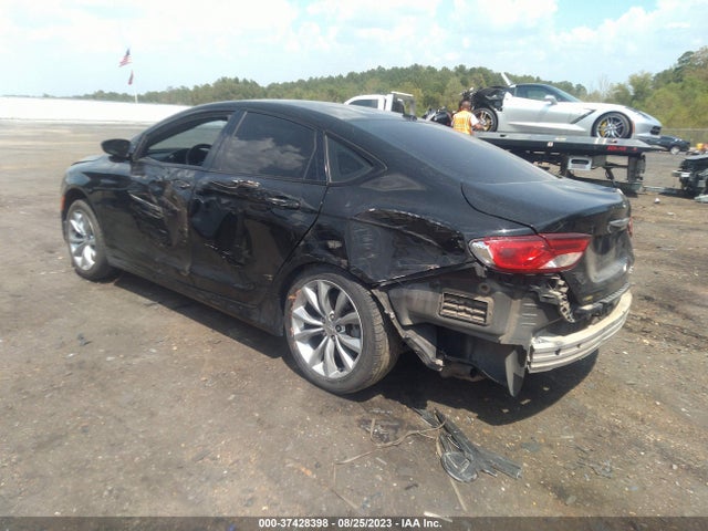 Chrysler 200 S 2015 1C3CCCBBXFN660583 Image 3