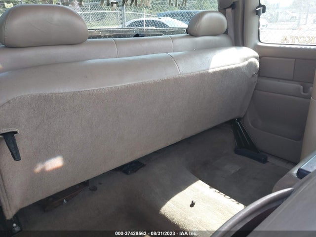 2002 CHEVROLET SILVERADO 1500 LS VIN: 2GCEK19TX21326687