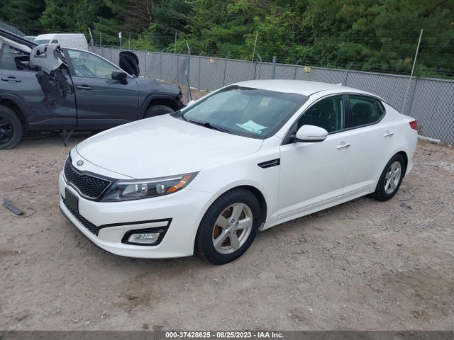 KIA Optima Lx 2015 KNAGM4A77F5642584 Image 2