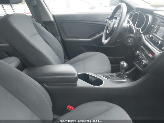 KIA Optima Lx 2015 KNAGM4A77F5642584 Image 5