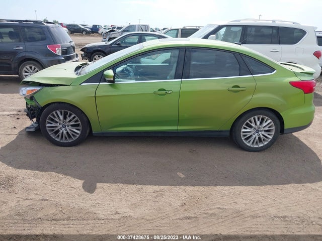 Ford Focus Titanium 2018 1FADP3J27JL323286 Image 14