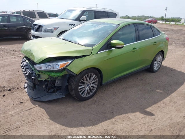 Ford Focus Titanium 2018 1FADP3J27JL323286 Image 2