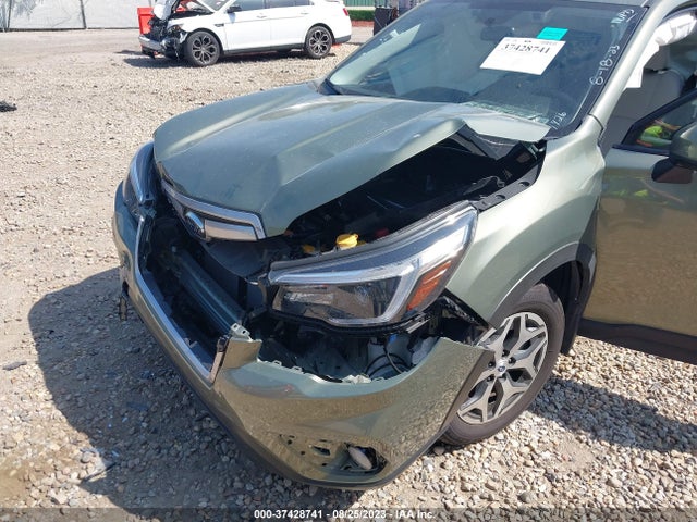 2021 SUBARU FORESTER PREMIUM VIN: JF2SKAJC0MH411926