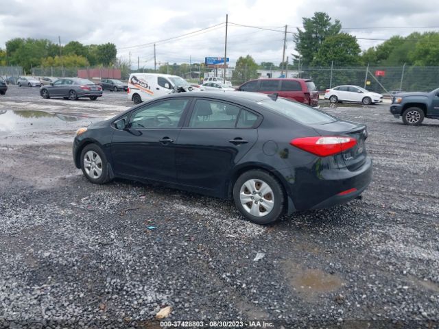 KNAFK4A62F5374925 KIA FORTE LX