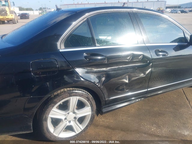2010 MERCEDES-BENZ C-CLASS C 300 VIN: WDDGF5EB6AR102300